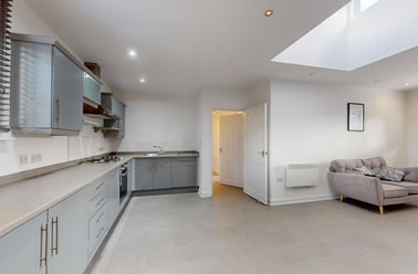 St Ann's Court, Kirkstall, Leeds - Image 3