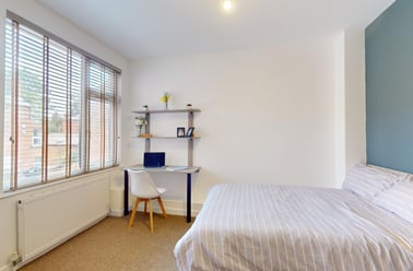 St Michaels Crescent, Headingley, Leeds - Image 3