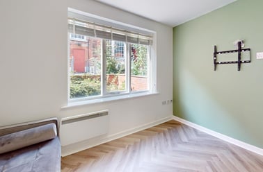 Yalta Court, Woodhouse, Leeds - Image 2