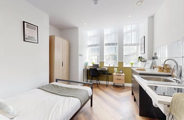 Thurloe Street, Victoria Park, Manchester - Image 3