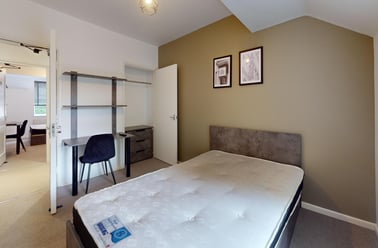 Lenton Boulevard, Lenton, Nottingham - Image 3