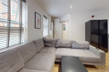 Lenton Boulevard, Lenton, Nottingham - Image 2