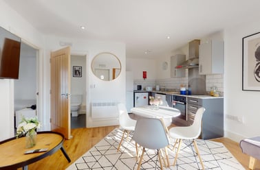 Montpelier Road, Dunkirk, Nottingham - Image 2