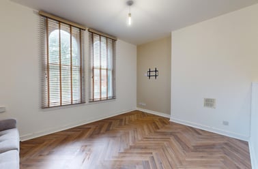 Hyde Terrace, Woodhouse, Leeds - Image 2