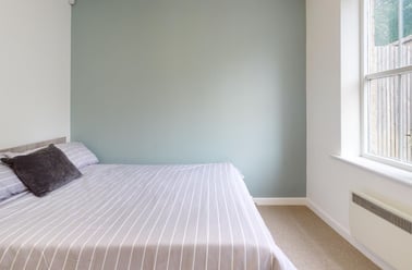 St Michaels Lane, Headingley, Leeds - Image 2