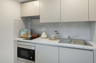 Top Floor Classic Studio, Waterloo House, Fawcett Street, City Centre, York - Image 3