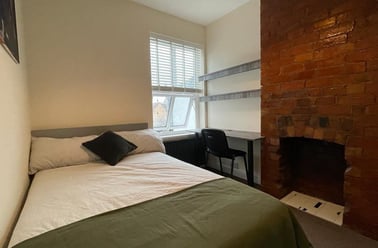 Rosebery Street, City Centre, Loughborough - Image 2