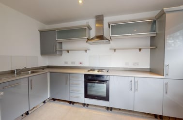 St Ann's Court, Kirkstall, Leeds - Image 2