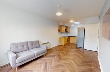 St Michaels Lane, Headingley, Leeds - Image 2