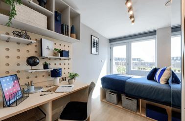 Superior Plus Ensuite, Wick Park, 1 Stour Road, Hackney Wick, London - Image 2