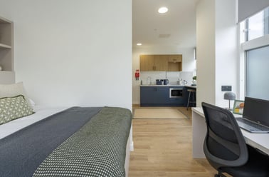 Deluxe Studio, Discovery Studios, Greenmarket, West End, Dundee - Image 3