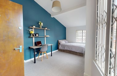 Hyde Park Road, Hyde Park, Leeds - Image 3