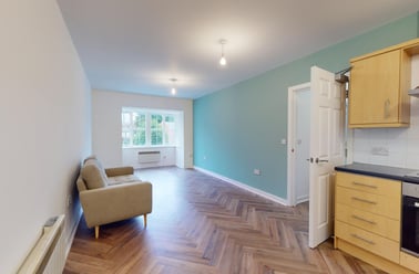 St Michaels Lane, Headingley, Leeds - Image 2