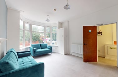 St Michaels Crescent, Headingley, Leeds - Image 2