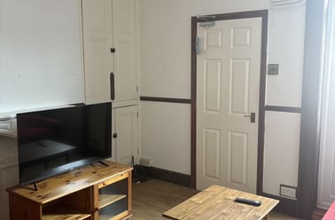 Gaunt Street, St Catherines, Lincoln - Image 2