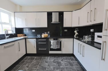 Gell Street, Devonshire Green, Sheffield - Image 2