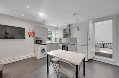 Broomhall Court, Broomhall, Sheffield - Image 3