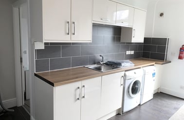 Broomhall Road, Broomhall, Sheffield - Image 3