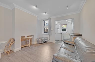 Queens Road, Heeley, Sheffield - Image 3