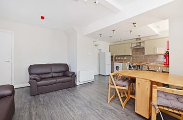 Lancing Road, Heeley, Sheffield - Image 2