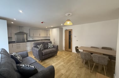 Claypath, City Centre, Durham - Image 3