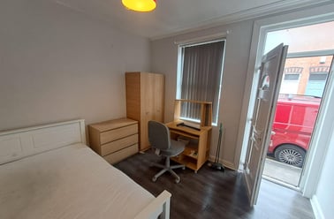 Hart Street, Lenton, Nottingham - Image 2