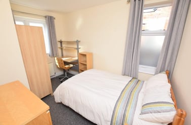 Johnson Road, Lenton, Nottingham - Image 2