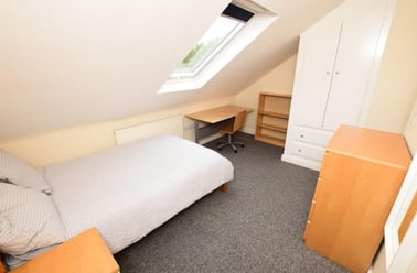 Rothesay Avenue, Radford, Nottingham - Image 2