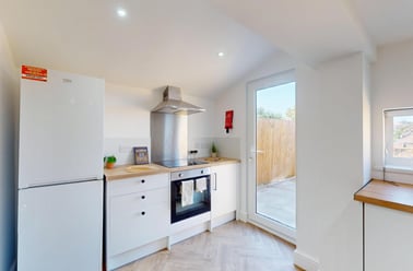 Coronation Avenue, Southdown, Bath - Image 3