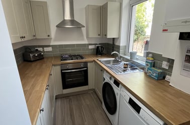 Westbrook Bank, Sharrowvale, Sheffield - Image 3