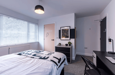 Clifton Boulevard, Dunkirk, Nottingham - Image 3