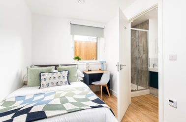 West Street, Bedminster, Bristol - Image 2