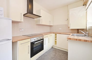 Shoreham street, Highfield, Heeley, Sheffield - Image 2