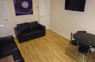 City Road, Heeley, Sheffield - Image 3