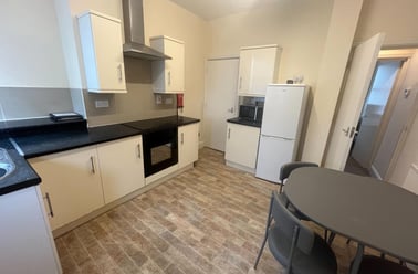 Shoreham Street, Heeley, Sheffield - Image 3