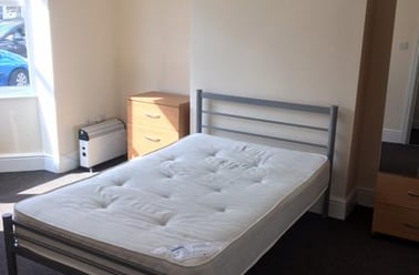 Shoreham street, Heeley, Sheffield - Image 2