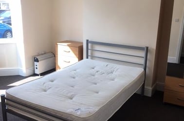 Shoreham street, Heeley, Sheffield - Image 3