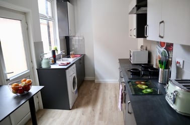 Rosebery Street, City Centre, Loughborough - Image 2