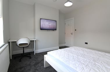 Priestley Street, Heeley, Sheffield - Image 3