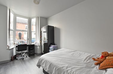 South View Road, Highfield, Sheffield - Image 3