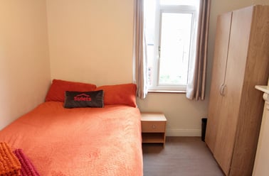 Edward Road, Clarendon Park, Leicester - Image 3