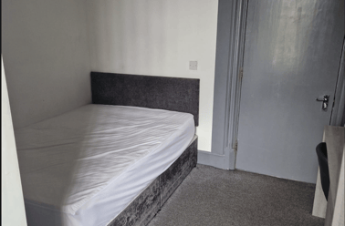 Regent Road, Highfields, Leicester - Image 3