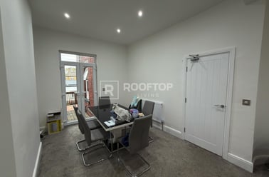Regent Park Terrace, Rampart Road, Leeds - Image 3