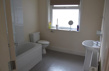 Derby Road, Lenton, Nottingham - Image 2