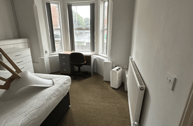 Grove Road, Lenton, Nottingham - Image 3