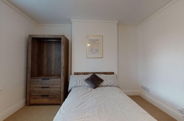 Bedford Street, West End, Lincoln - Image 3