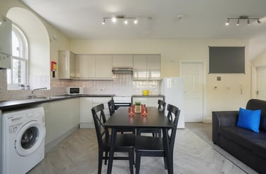 Victoria Road, Broomhall, Sheffield - Image 3