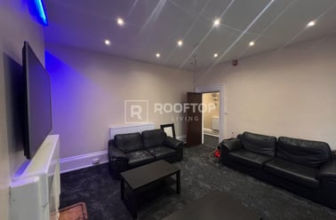 Bainbridge Road, Headingley, Leeds - Image 2