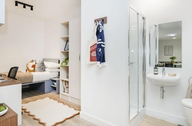 Classic 3 Bed Ensuite, The Propeller Quarter, Fairlawn Avenue, Near University, Bristol - Image 2