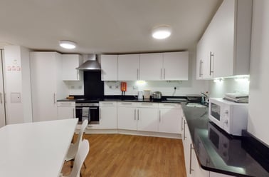 Pipe Lane, City Centre, Bristol - Image 2